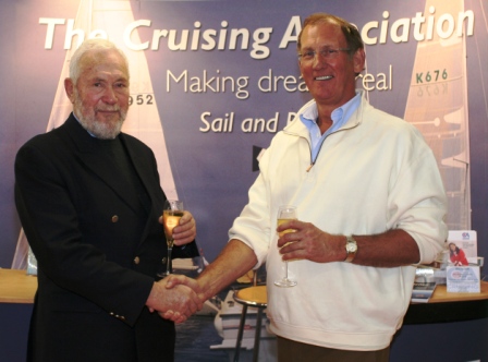 CA Patron, Sir Robin Knox-Johnston, Welcomes Eric Roberts as the 4,000th Member