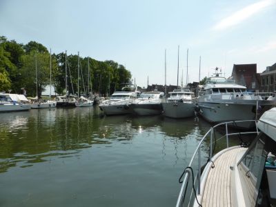 Buying a second hand motorboat; a practical guide